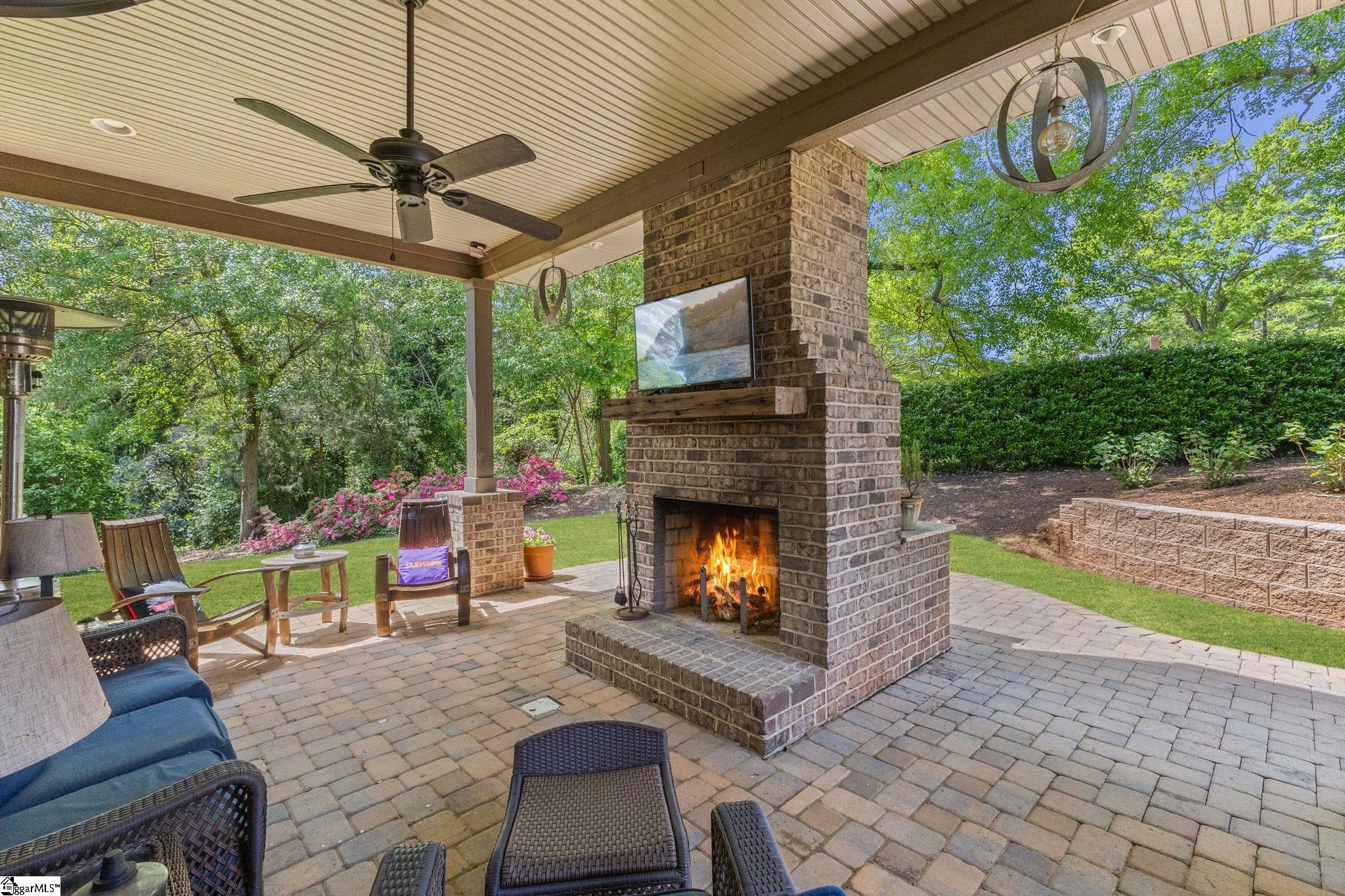 Greenville, South Carolina, 29609, United States, 5 Bedrooms Bedrooms, ,5 BathroomsBathrooms,Residential,Active,1914625