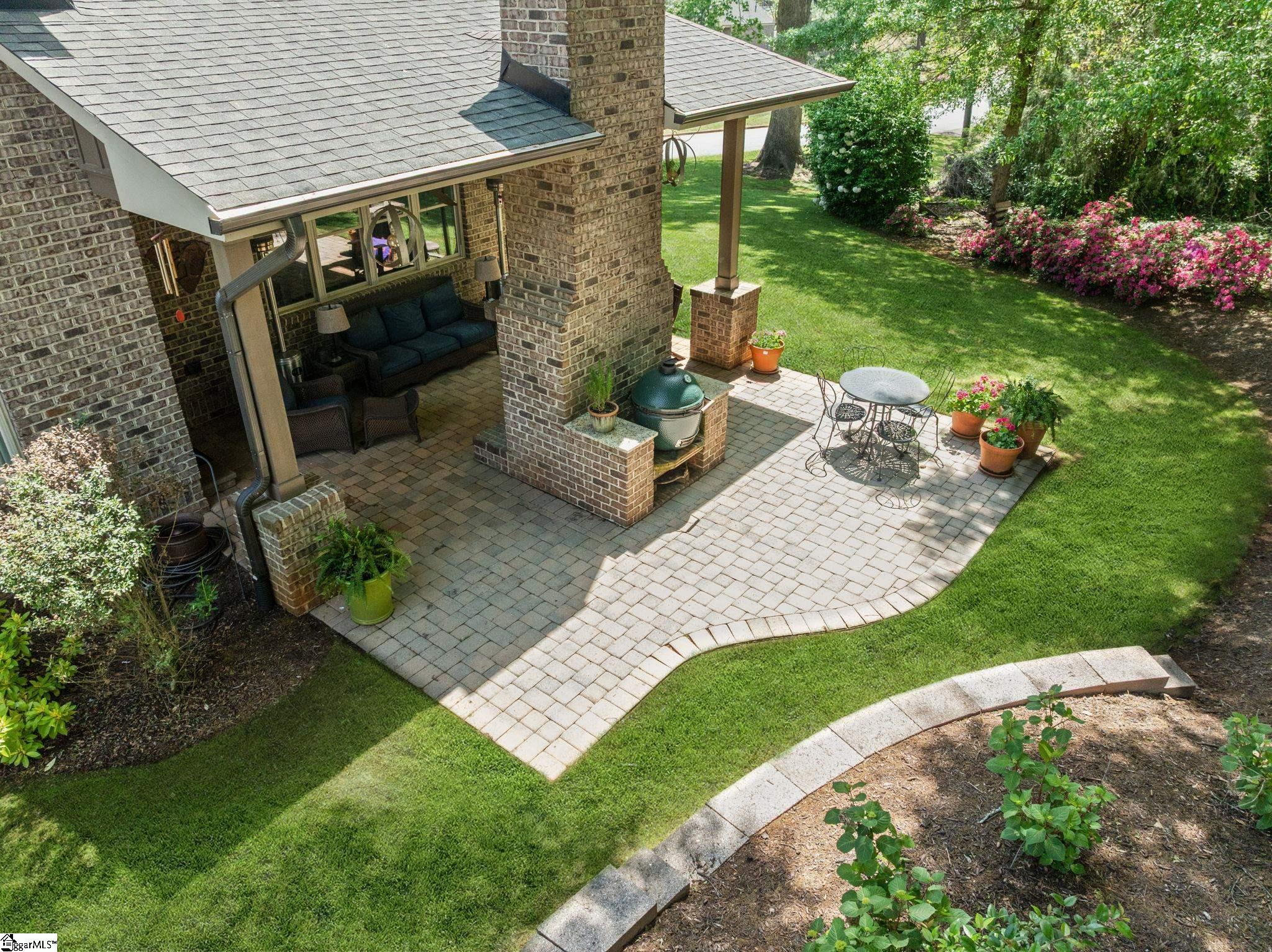 Greenville, South Carolina, 29609, United States, 5 Bedrooms Bedrooms, ,5 BathroomsBathrooms,Residential,Active,1914625