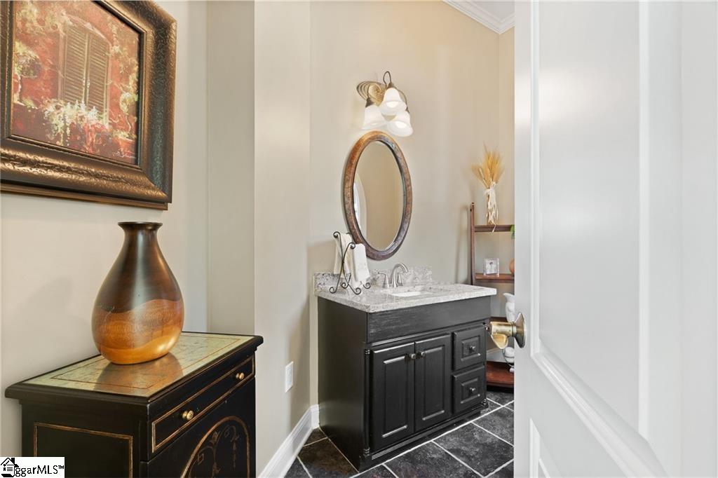 Anderson, South Carolina, 29625, United States, 4 Bedrooms Bedrooms, ,5 BathroomsBathrooms,Residential,Active,1997644