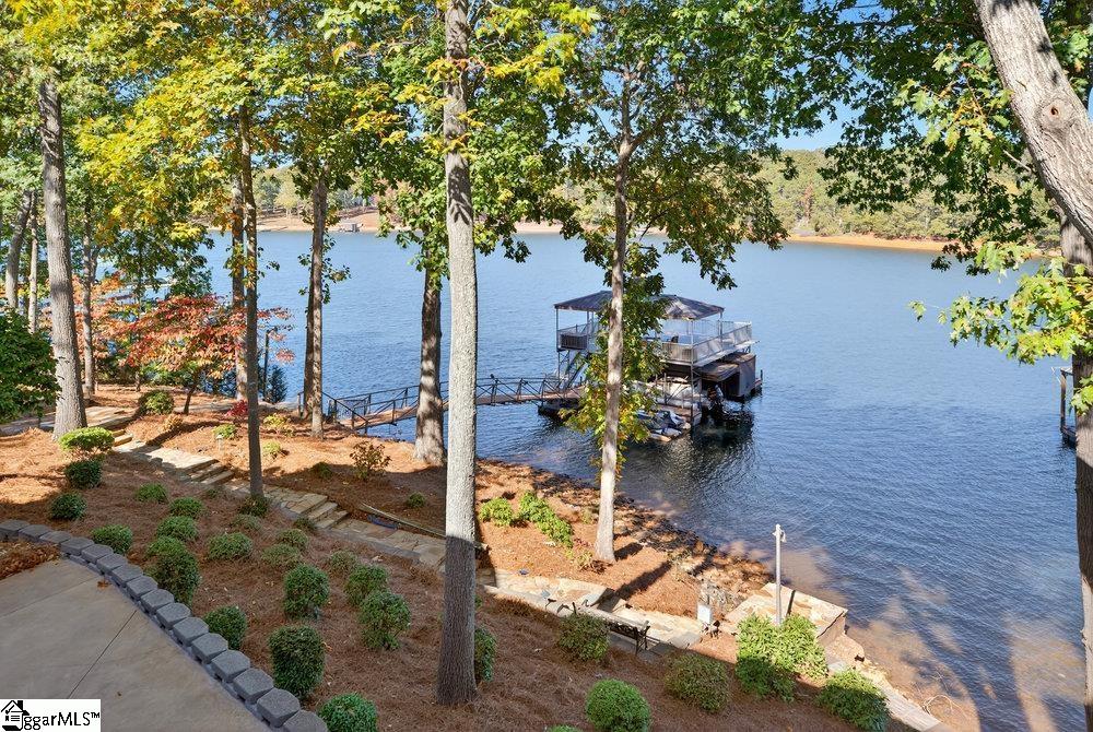 Anderson, South Carolina, 29625, United States, 4 Bedrooms Bedrooms, ,5 BathroomsBathrooms,Residential,Active,1997644