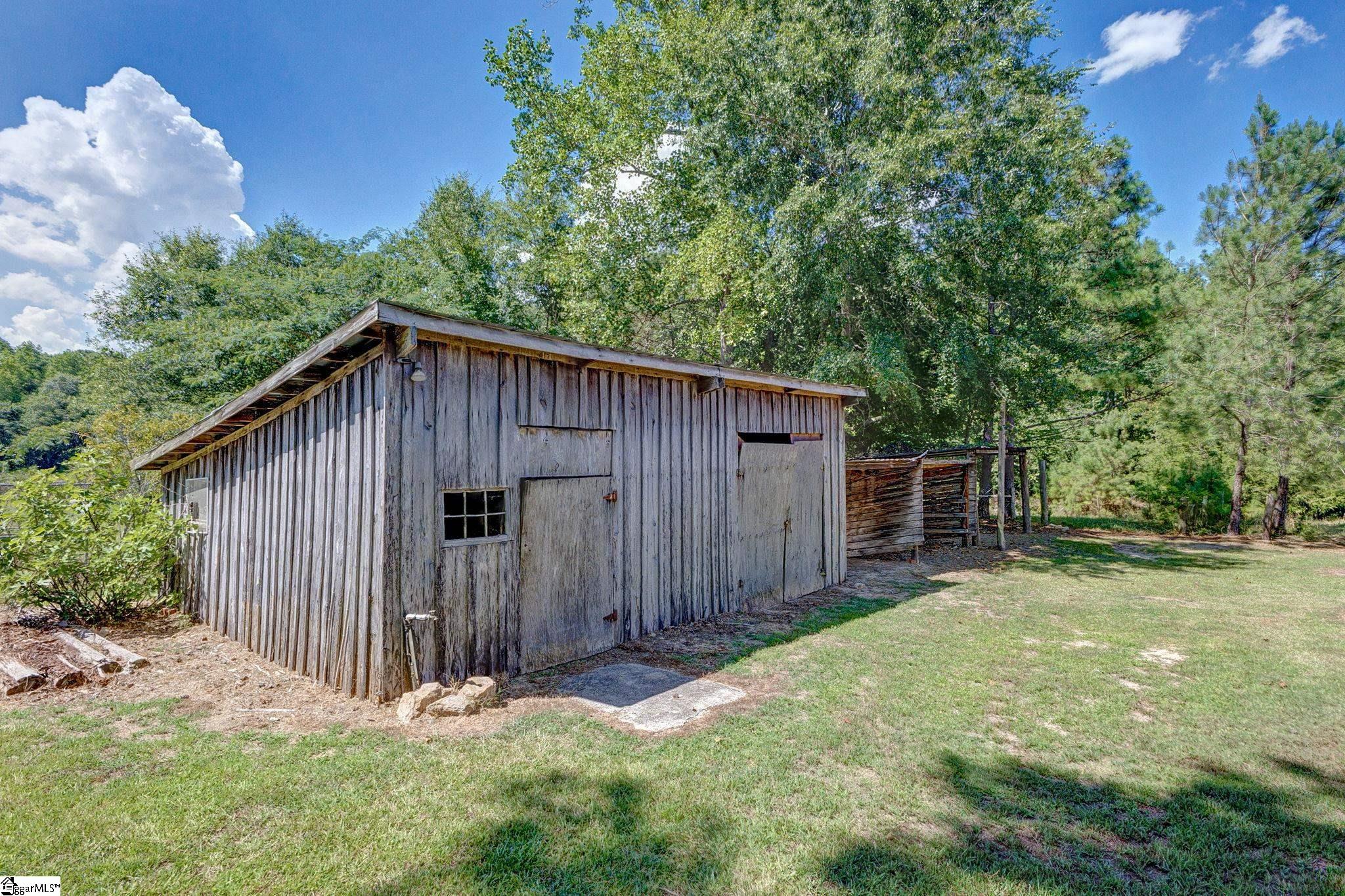Laurens, South Carolina, 29360, United States, 4 Bedrooms Bedrooms, ,4 BathroomsBathrooms,Residential,Active,1914597