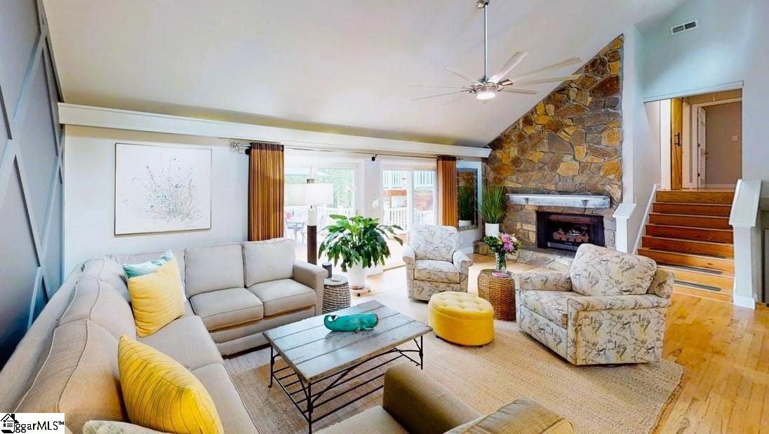 Inman, South Carolina, 29349, United States, ,3 BathroomsBathrooms,Residential,Active,1900173