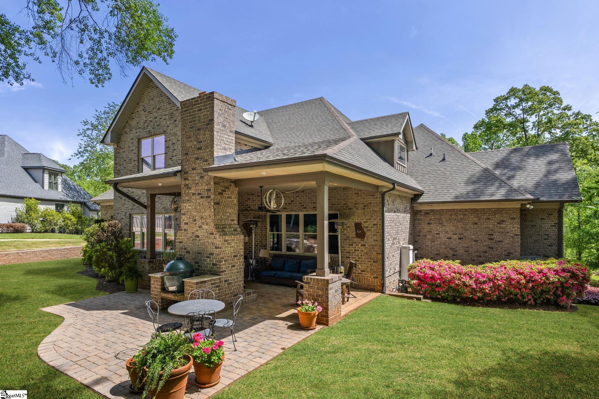 Greenville, South Carolina, 29609, United States, 5 Bedrooms Bedrooms, ,5 BathroomsBathrooms,Residential,Active,1914625