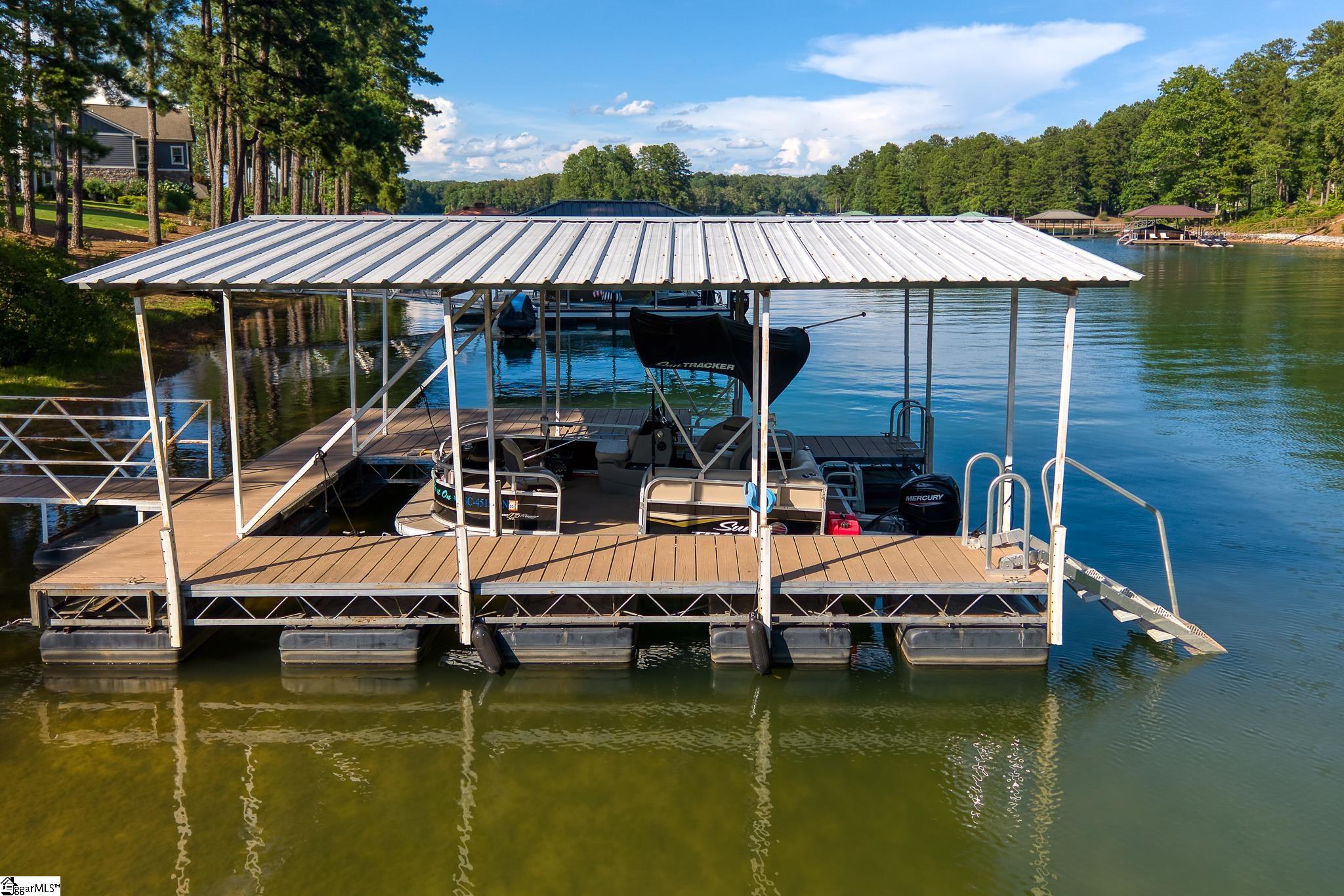 Seneca, South Carolina, 29672, United States, 3 Bedrooms Bedrooms, ,4 BathroomsBathrooms,Residential,Active,2006951