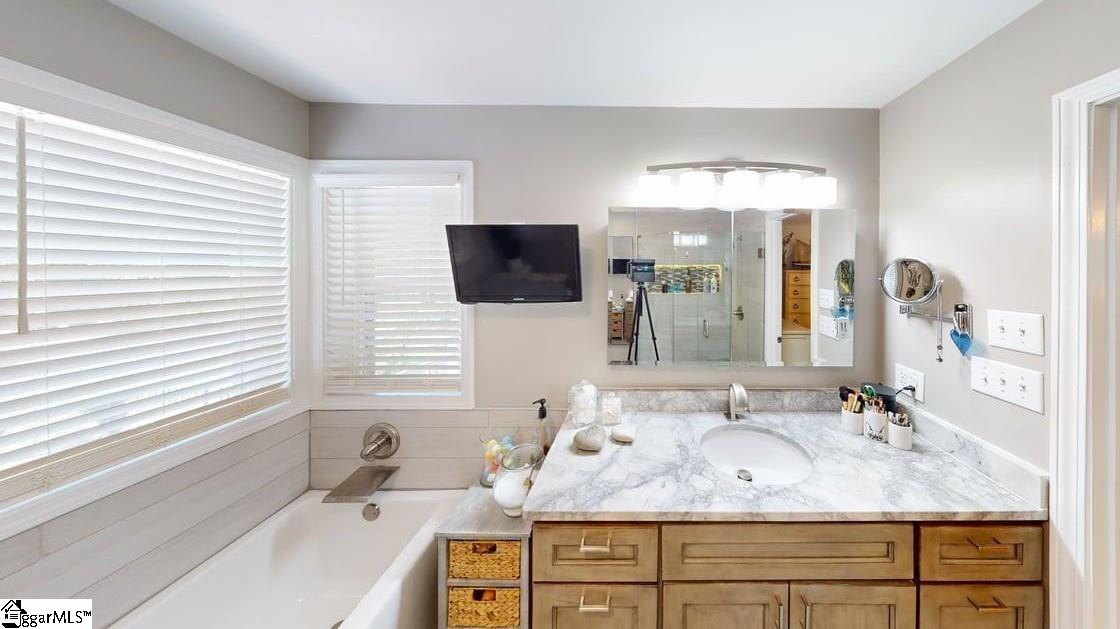 Inman, South Carolina, 29349, United States, ,3 BathroomsBathrooms,Residential,Active,1900173