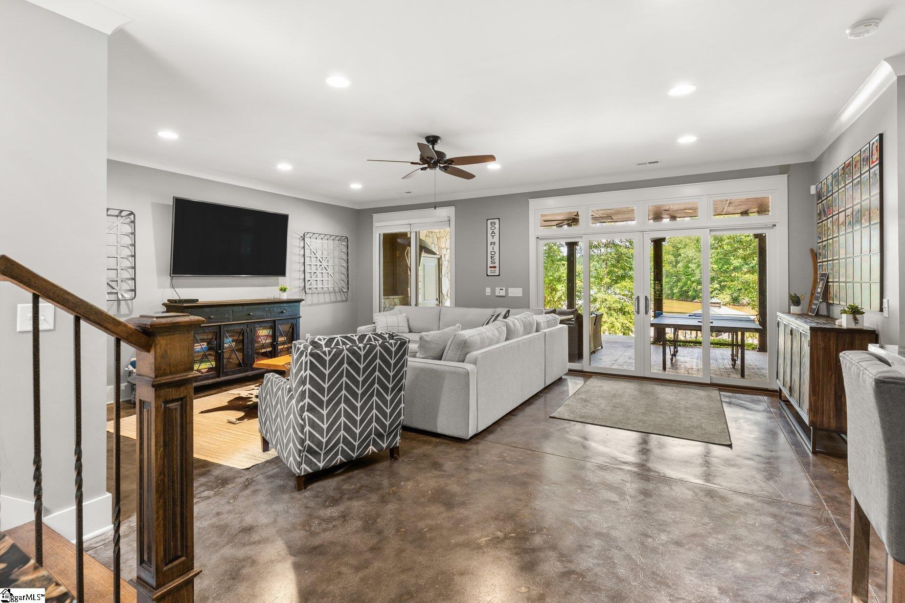 Seneca, South Carolina, 29672, United States, 4 Bedrooms Bedrooms, ,4 BathroomsBathrooms,Residential,Active,1995248