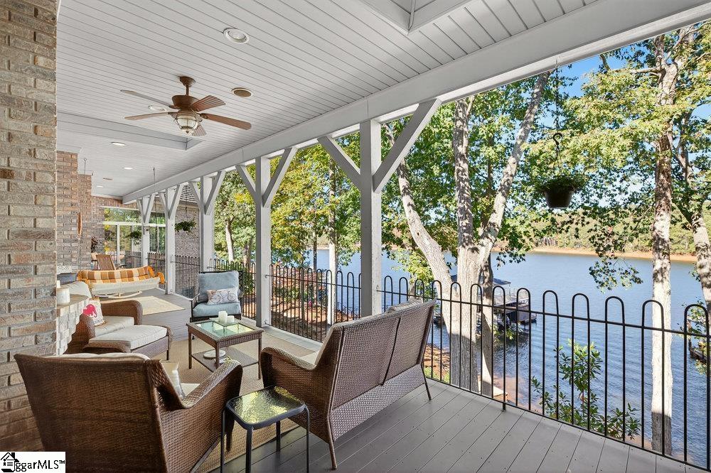 Anderson, South Carolina, 29625, United States, 4 Bedrooms Bedrooms, ,5 BathroomsBathrooms,Residential,Active,1997644