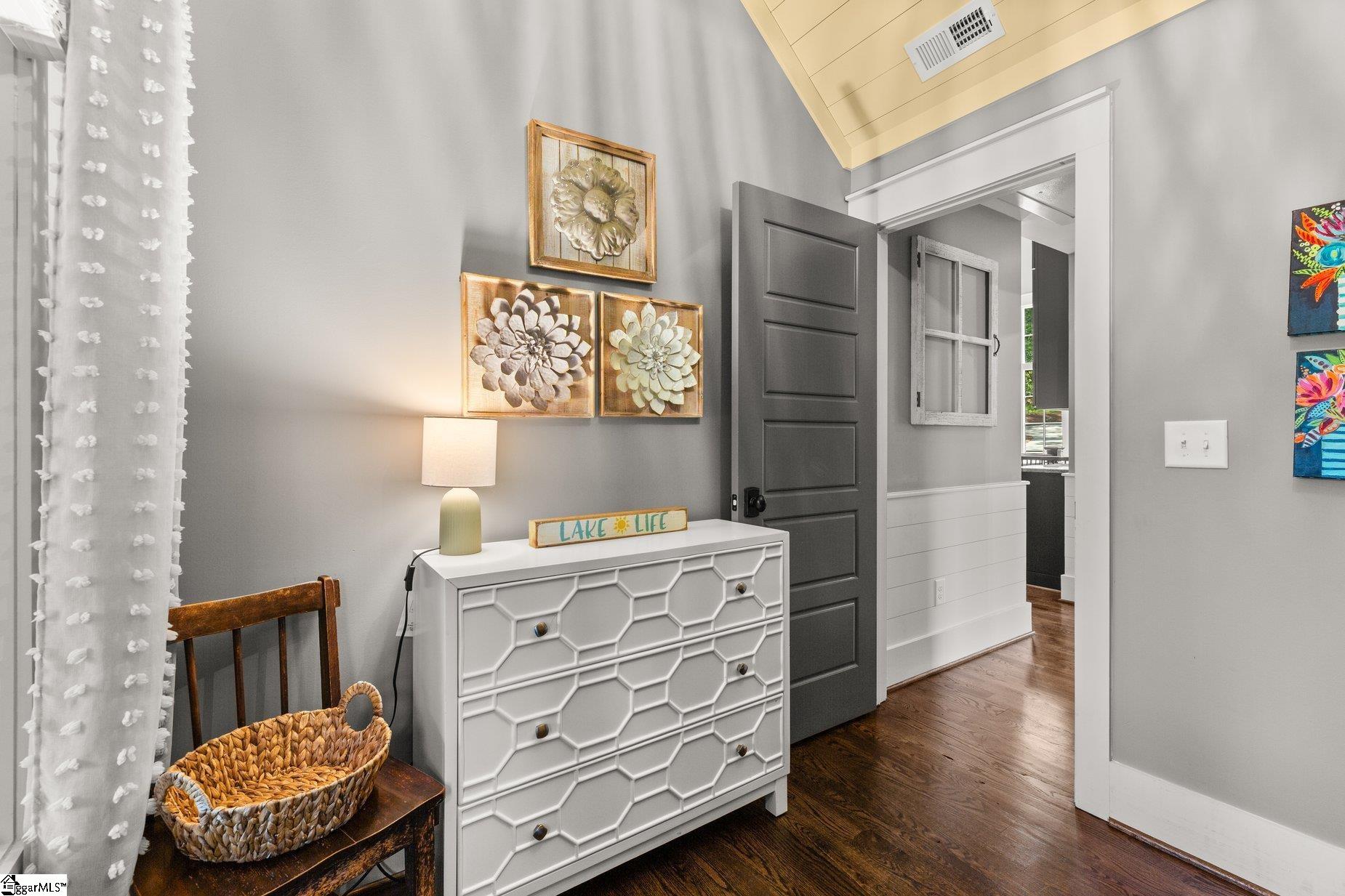 Seneca, South Carolina, 29672, United States, 4 Bedrooms Bedrooms, ,4 BathroomsBathrooms,Residential,Active,1995248