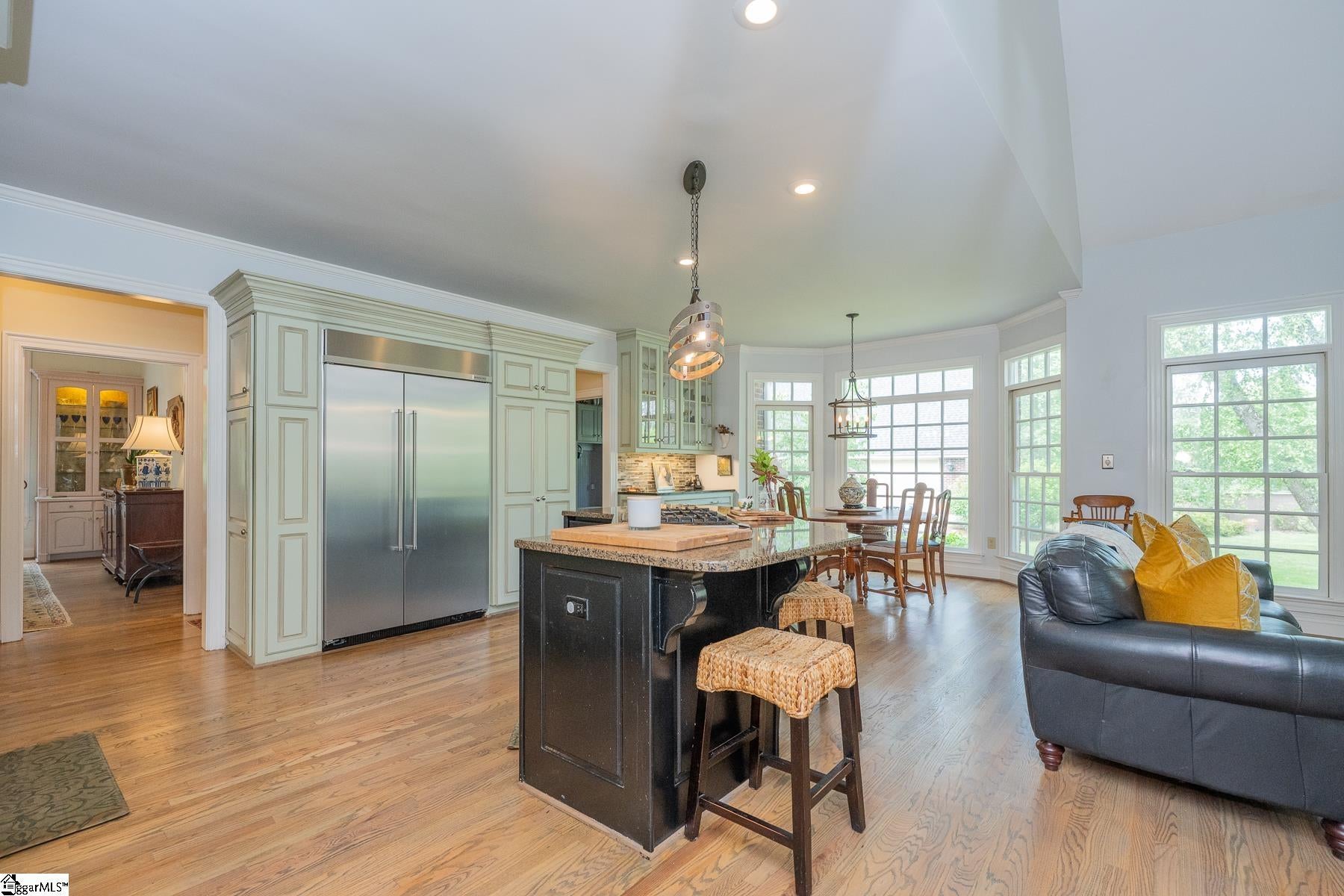 Laurens, South Carolina, 29360, United States, ,5 BathroomsBathrooms,Residential,Active,1822009
