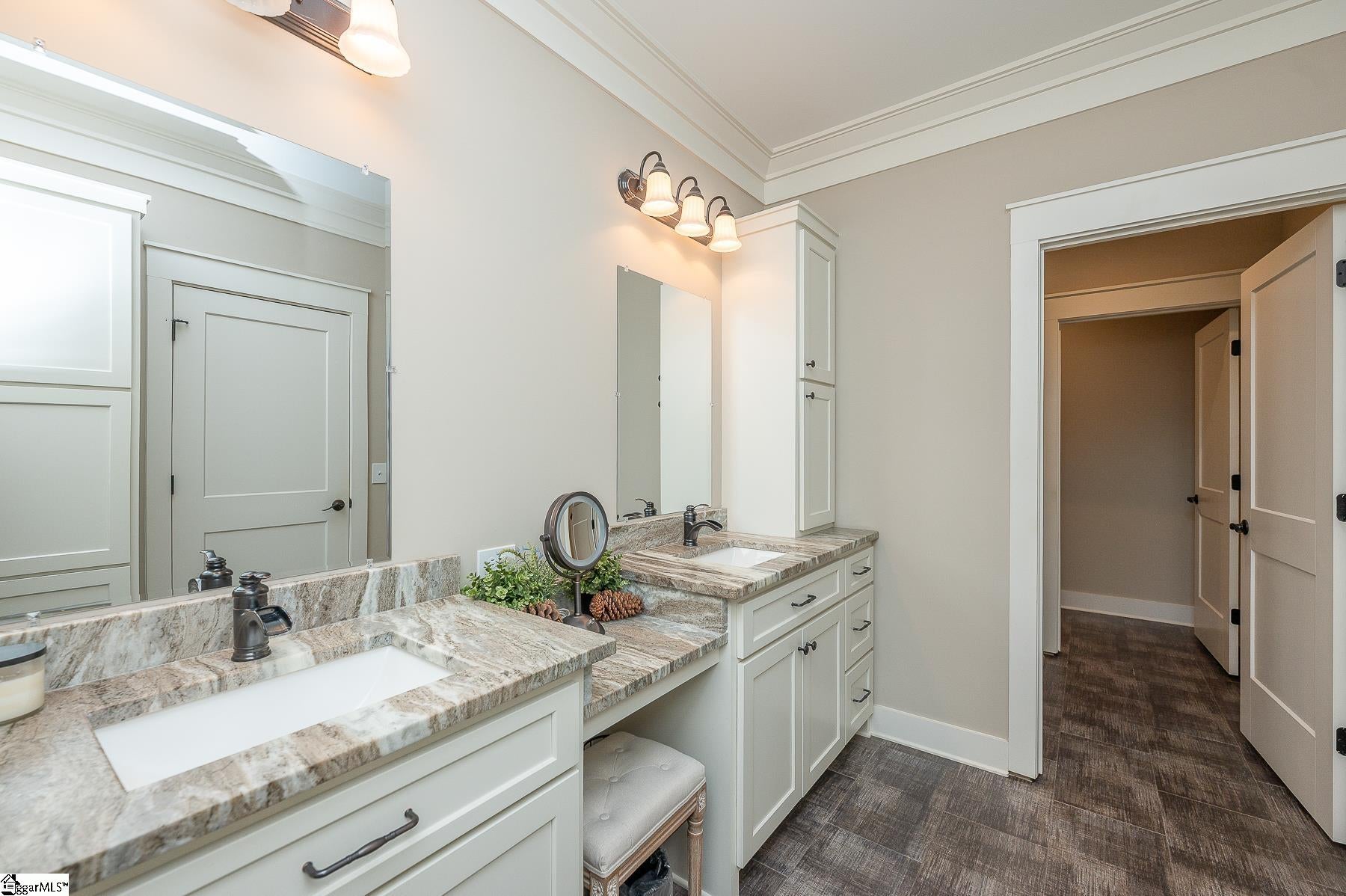 Gray Court, South Carolina, 29645, United States, 4 Bedrooms Bedrooms, ,3 BathroomsBathrooms,Residential,Active,2007241