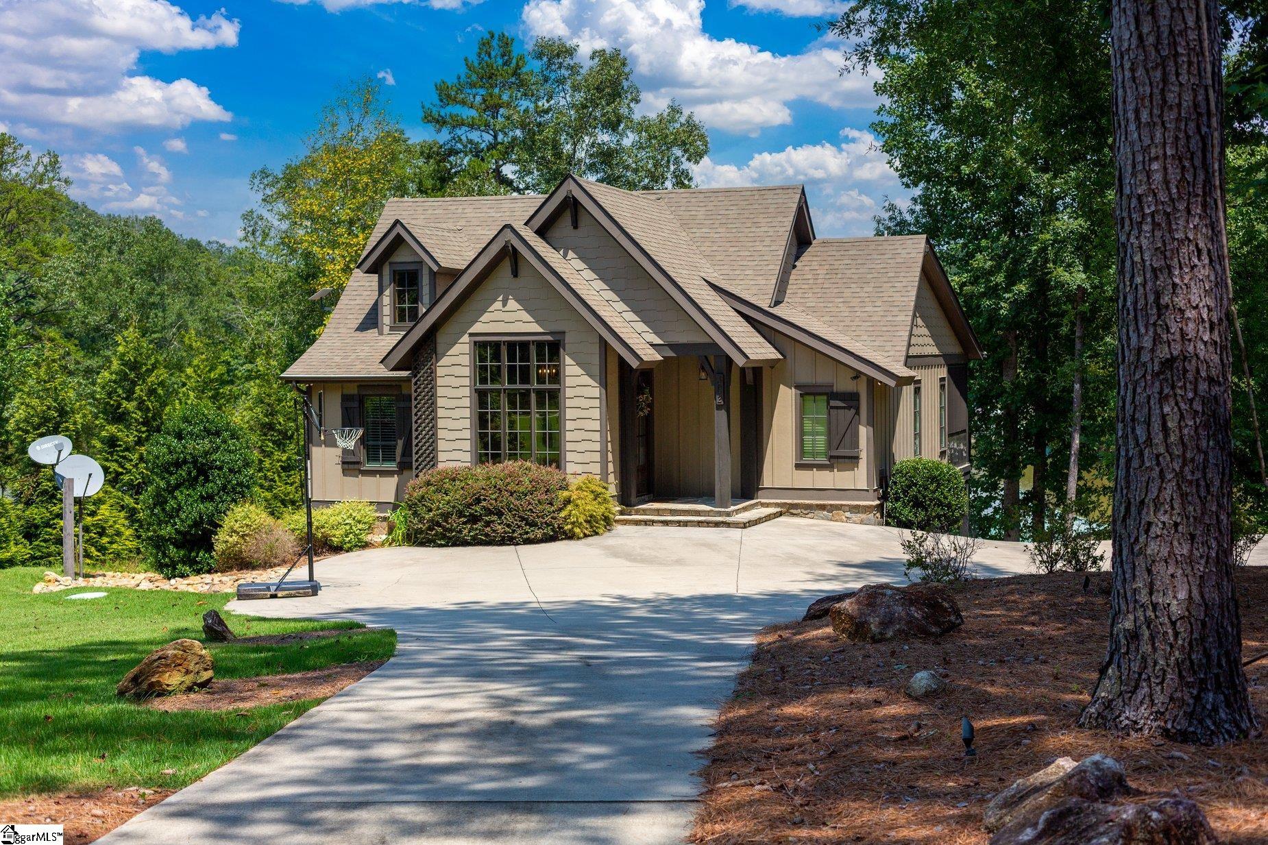 Seneca, South Carolina, 29672, United States, 4 Bedrooms Bedrooms, ,4 BathroomsBathrooms,Residential,Active,1995248