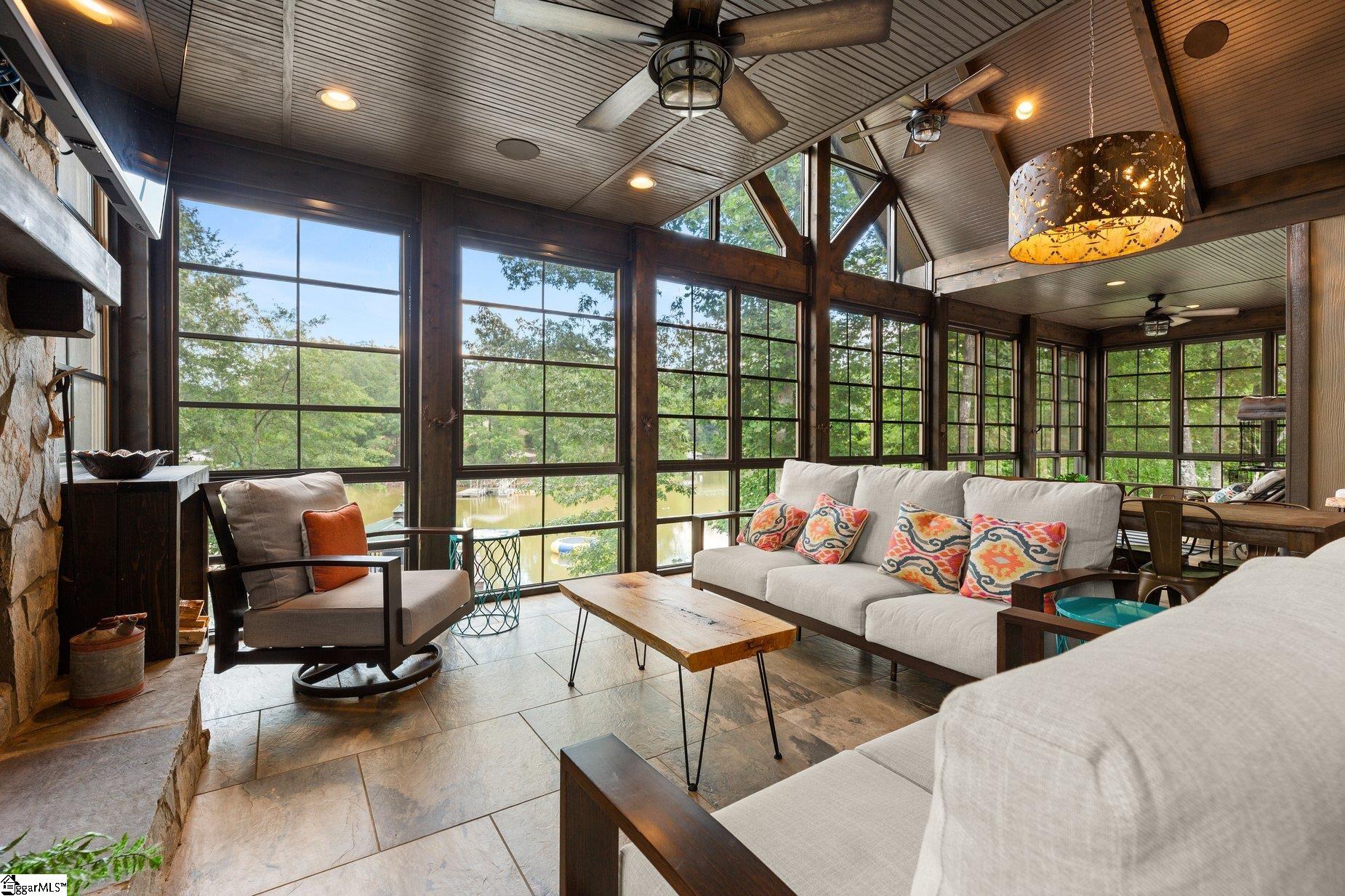 Seneca, South Carolina, 29672, United States, 4 Bedrooms Bedrooms, ,4 BathroomsBathrooms,Residential,Active,1995248