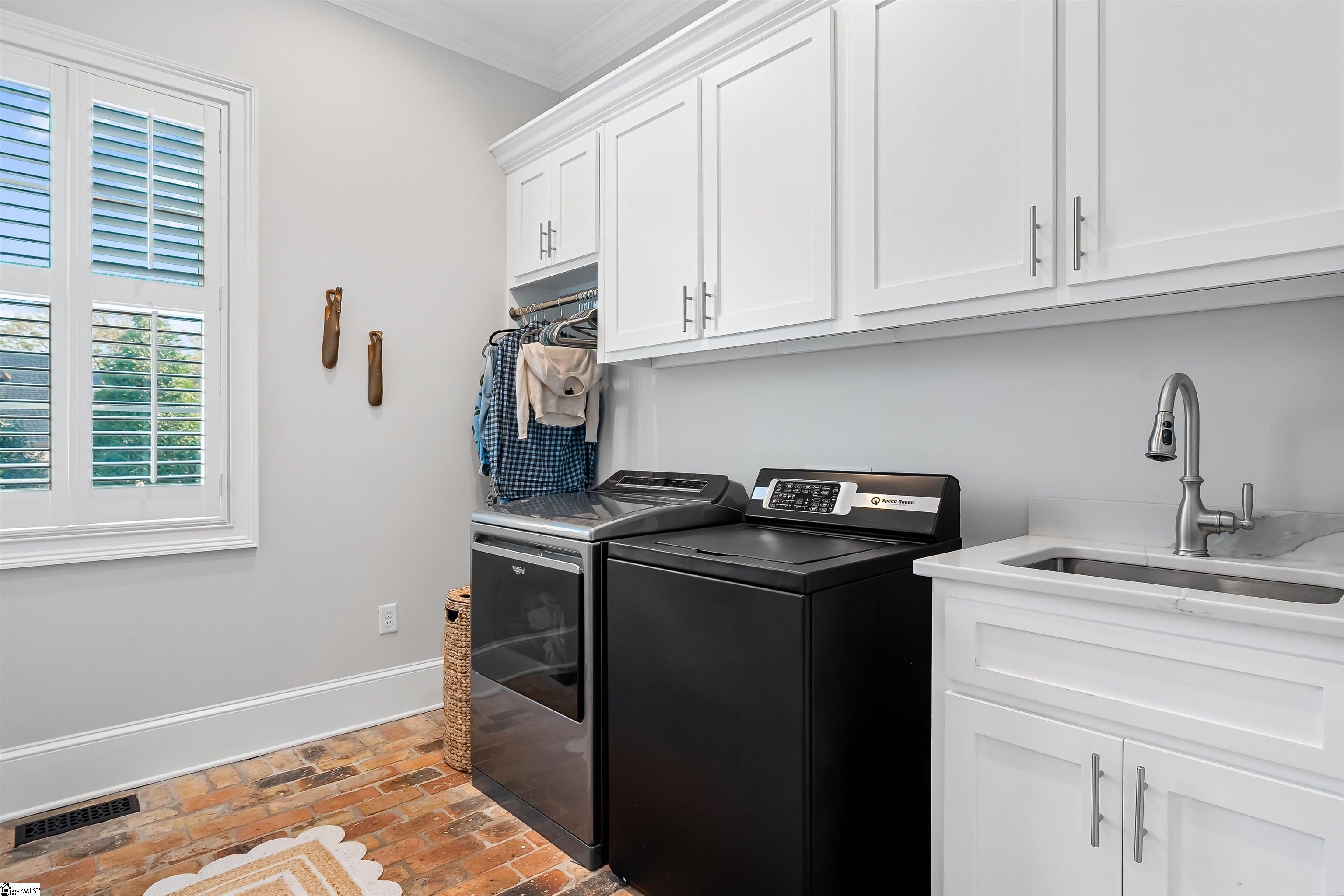 Anderson, South Carolina, 29621, United States, 5 Bedrooms Bedrooms, ,7 BathroomsBathrooms,Residential,Active,2009408