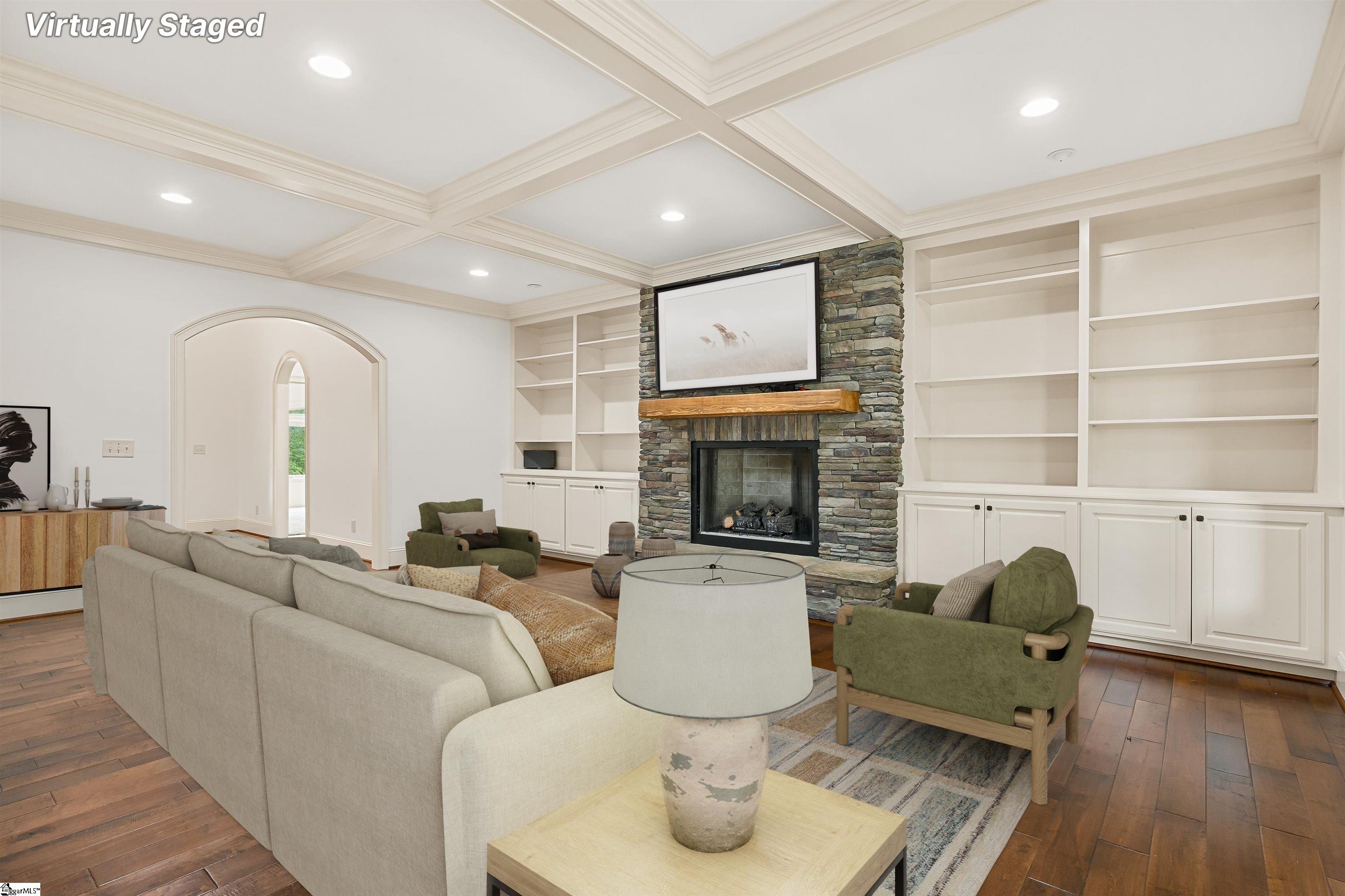 Greenville, South Carolina, 29609, United States, 5 Bedrooms Bedrooms, ,5 BathroomsBathrooms,Residential,Active,1914625