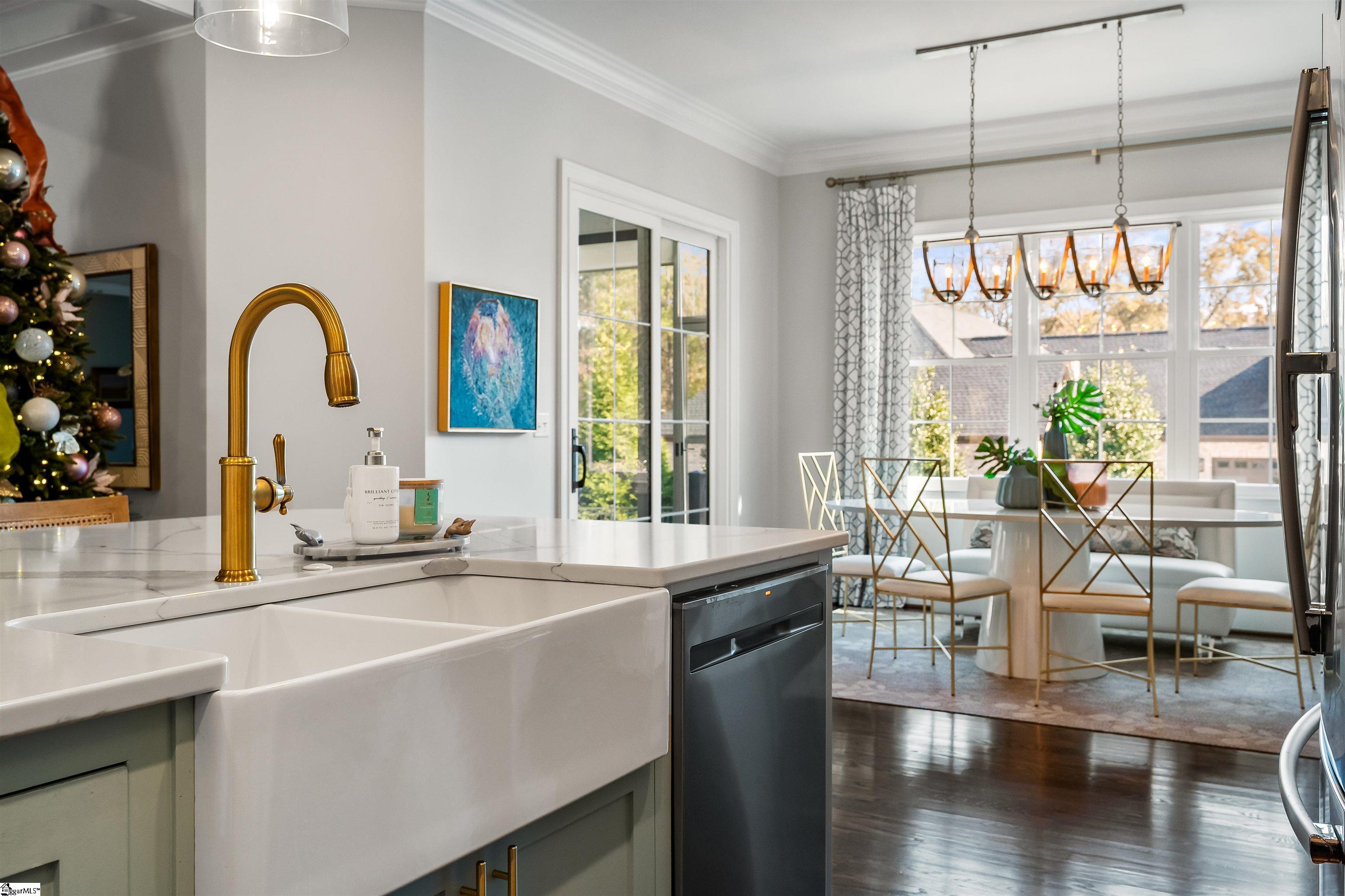 Anderson, South Carolina, 29621, United States, 5 Bedrooms Bedrooms, ,7 BathroomsBathrooms,Residential,Active,2009408