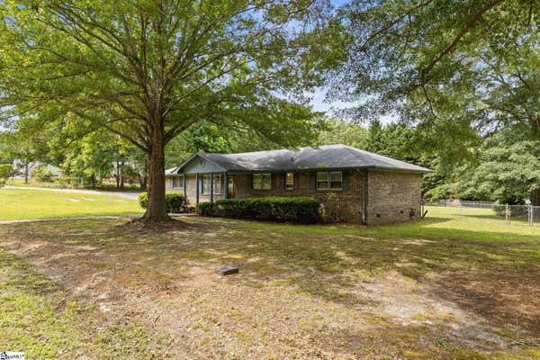 420 WESLEY CT, STARR, SC 29684, photo 3 of 36