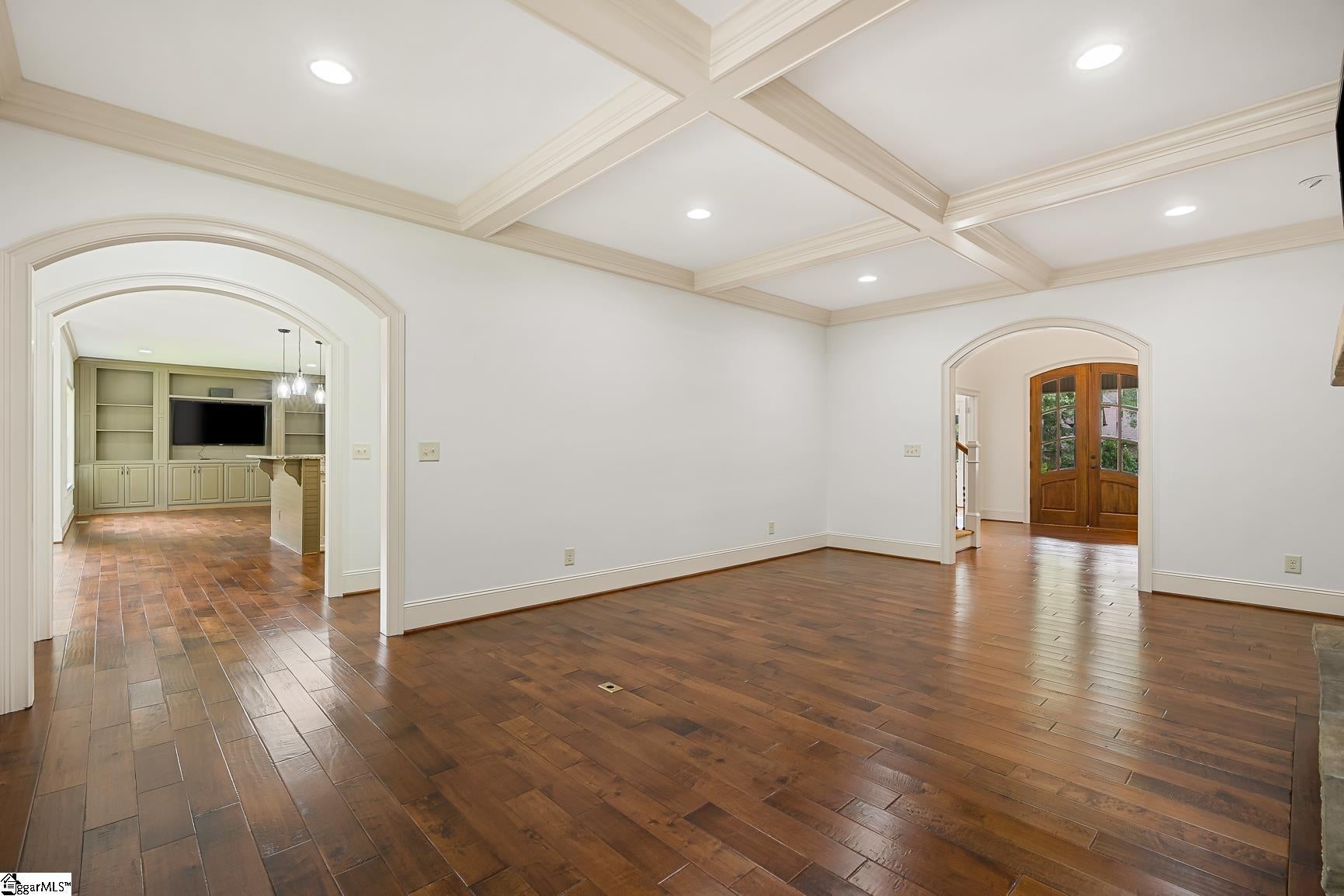 Greenville, South Carolina, 29609, United States, 5 Bedrooms Bedrooms, ,5 BathroomsBathrooms,Residential,Active,1914625