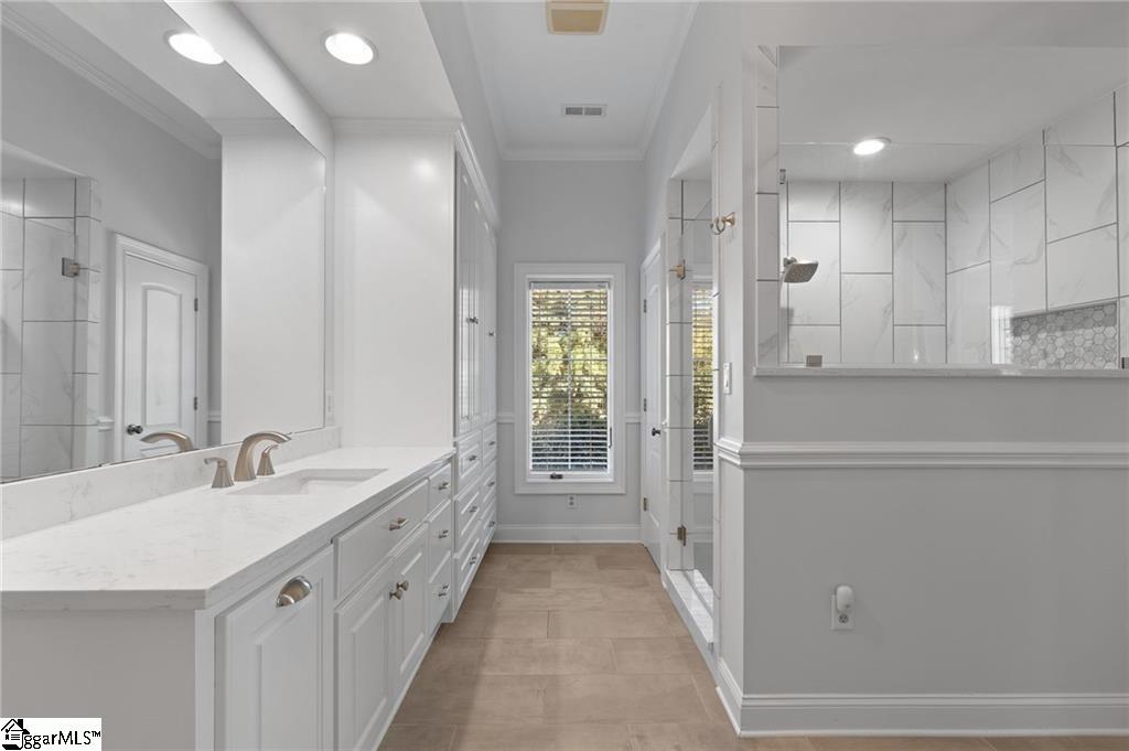 Anderson, South Carolina, 29625, United States, 4 Bedrooms Bedrooms, ,5 BathroomsBathrooms,Residential,Active,1997644