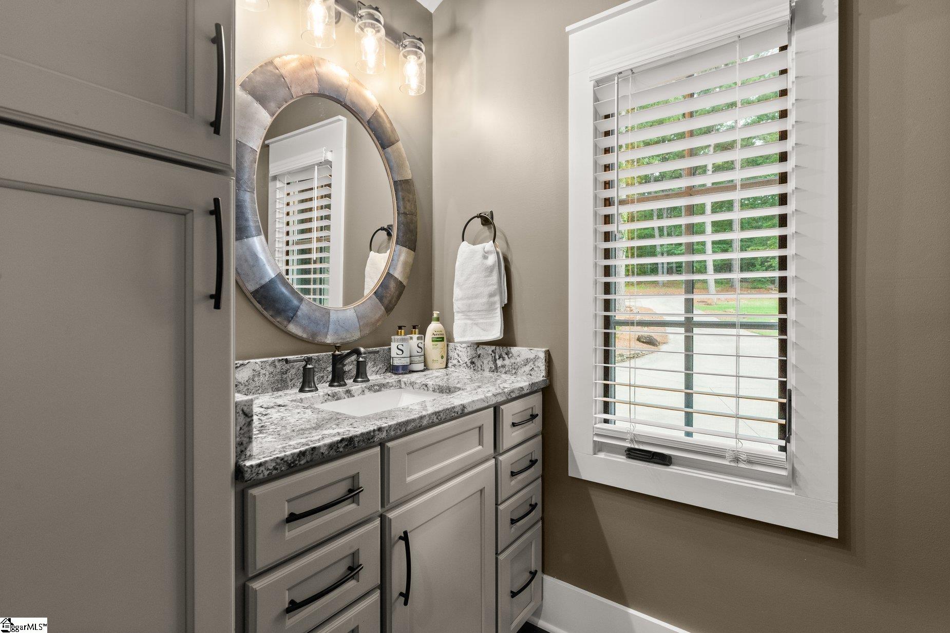 Seneca, South Carolina, 29672, United States, 4 Bedrooms Bedrooms, ,4 BathroomsBathrooms,Residential,Active,1995248