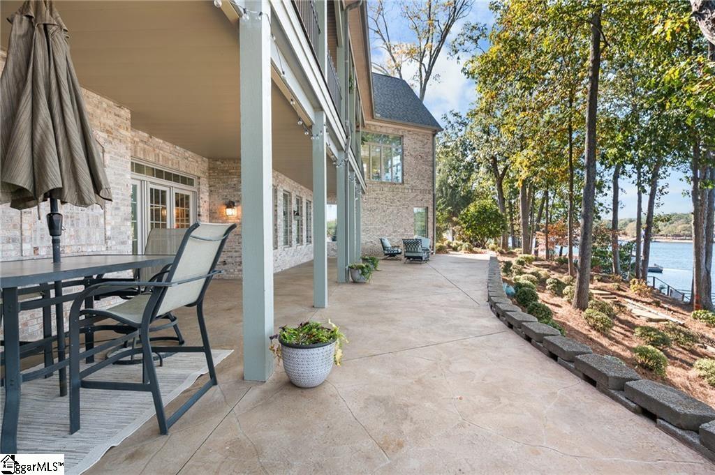 Anderson, South Carolina, 29625, United States, 4 Bedrooms Bedrooms, ,5 BathroomsBathrooms,Residential,Active,1997644