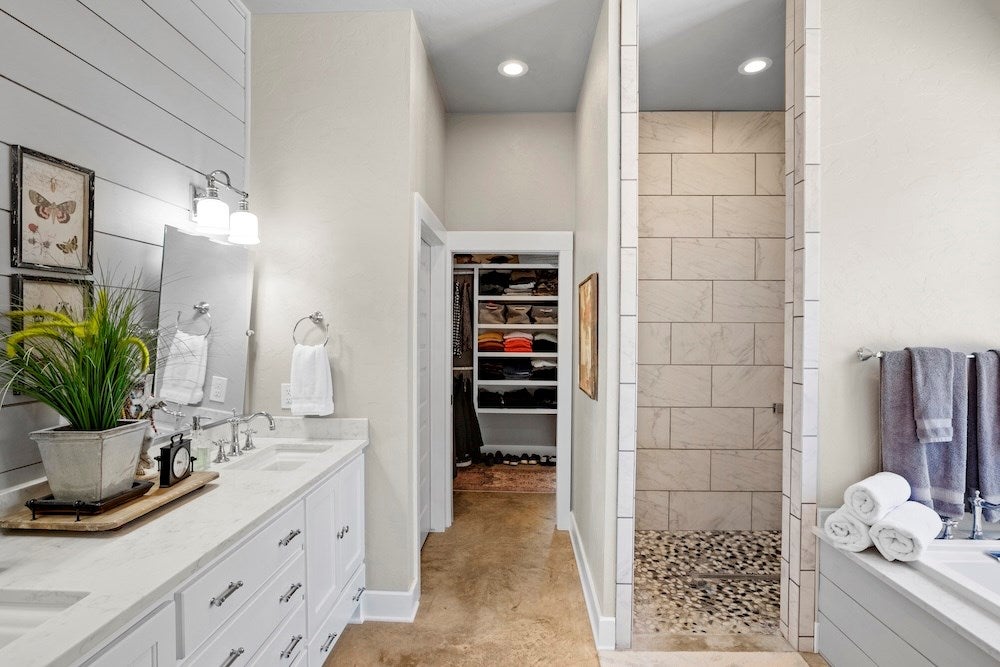 Doss, Texas, 78618, United States, 3 Bedrooms Bedrooms, ,3 BathroomsBathrooms,Residential,Active,2016696