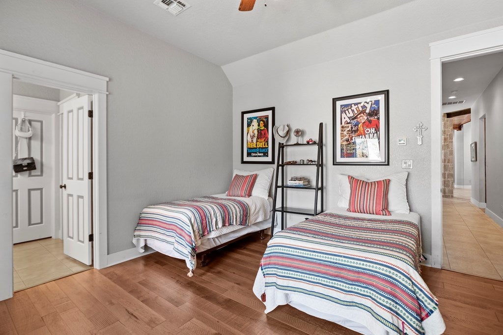 Boerne, Texas, 78006, United States, 3 Bedrooms Bedrooms, ,3 BathroomsBathrooms,Residential,Active,1945311