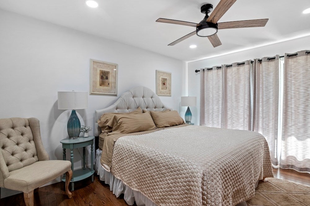 Fredericksburg, Texas, 78624, United States, 3 Bedrooms Bedrooms, ,3 BathroomsBathrooms,Residential,Active,1733951