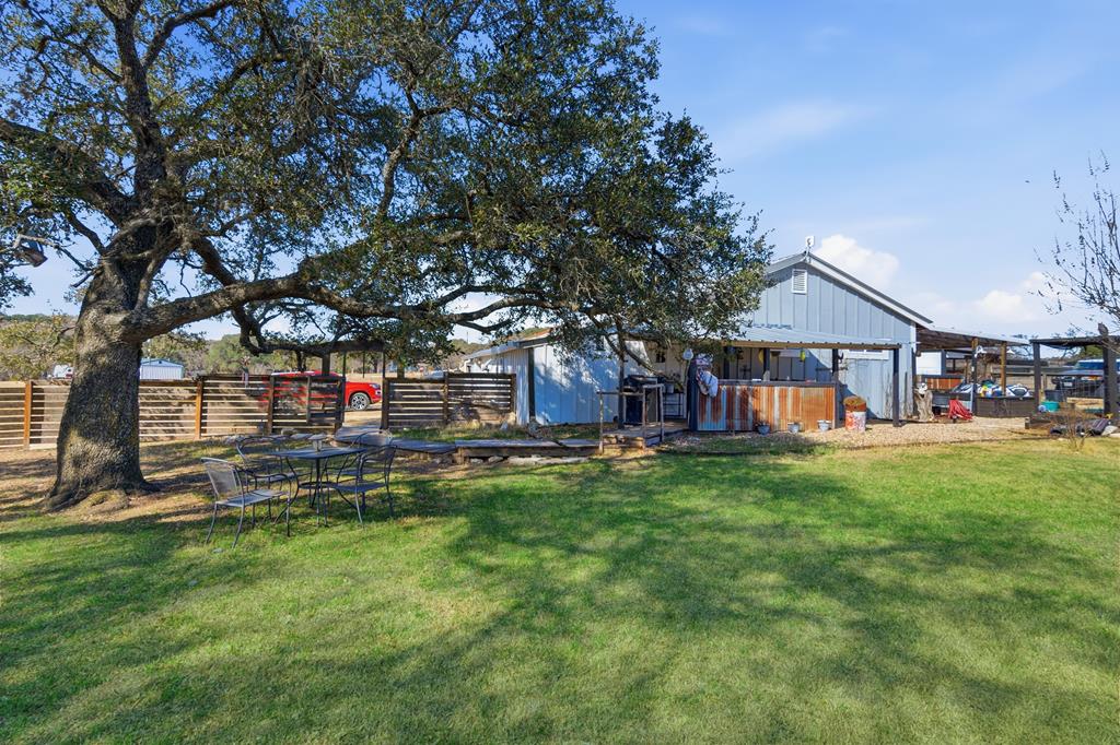 Blanco, Texas, 78606, United States, 3 Bedrooms Bedrooms, ,4 BathroomsBathrooms,Residential,Active,2017094