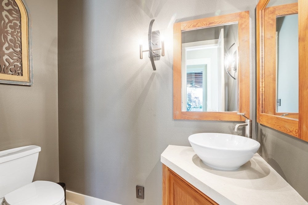 Fredericksburg, Texas, 78624, United States, 3 Bedrooms Bedrooms, ,5 BathroomsBathrooms,Residential,Active,1820474