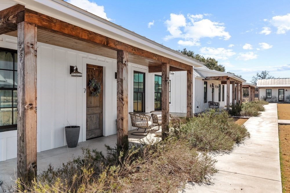 Fredericksburg, Texas, 78624, United States, 3 Bedrooms Bedrooms, ,3 BathroomsBathrooms,Residential,Active,1733951