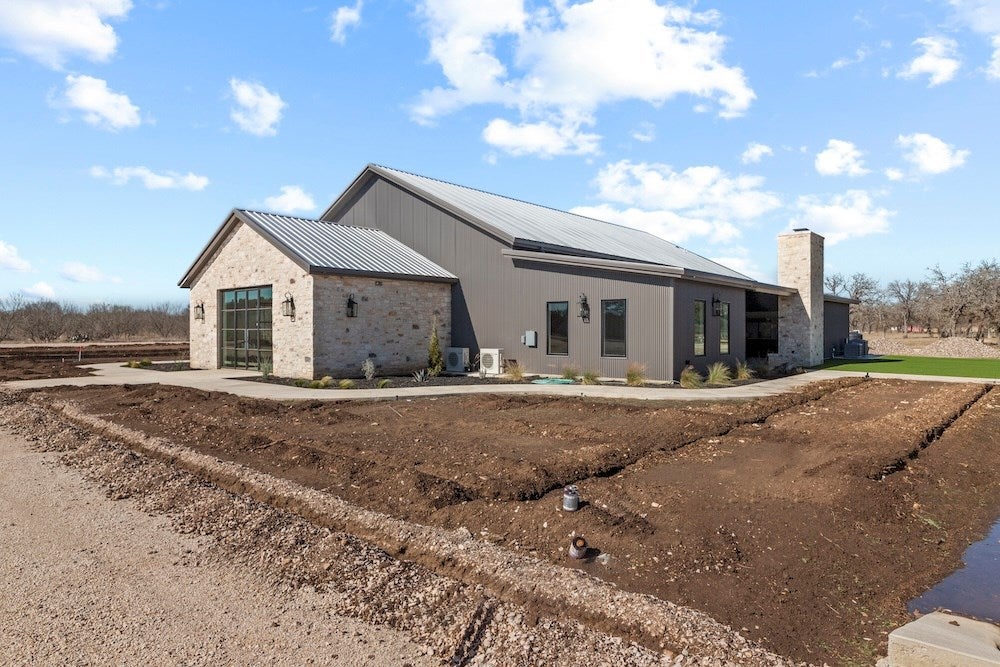 Fredericksburg, Texas, 78624, United States, 3 Bedrooms Bedrooms, ,3 BathroomsBathrooms,Residential,Active,1733951