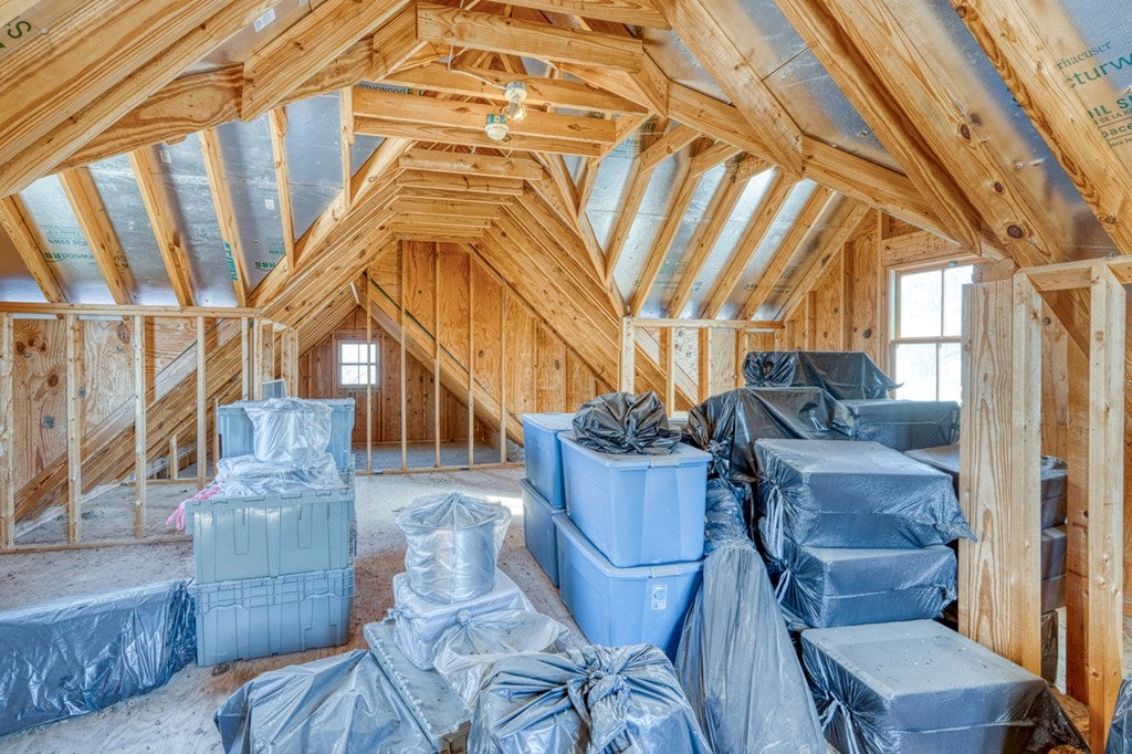 Fredericksburg, Texas, 78624, United States, 5 Bedrooms Bedrooms, ,4 BathroomsBathrooms,Residential,Active,2010212