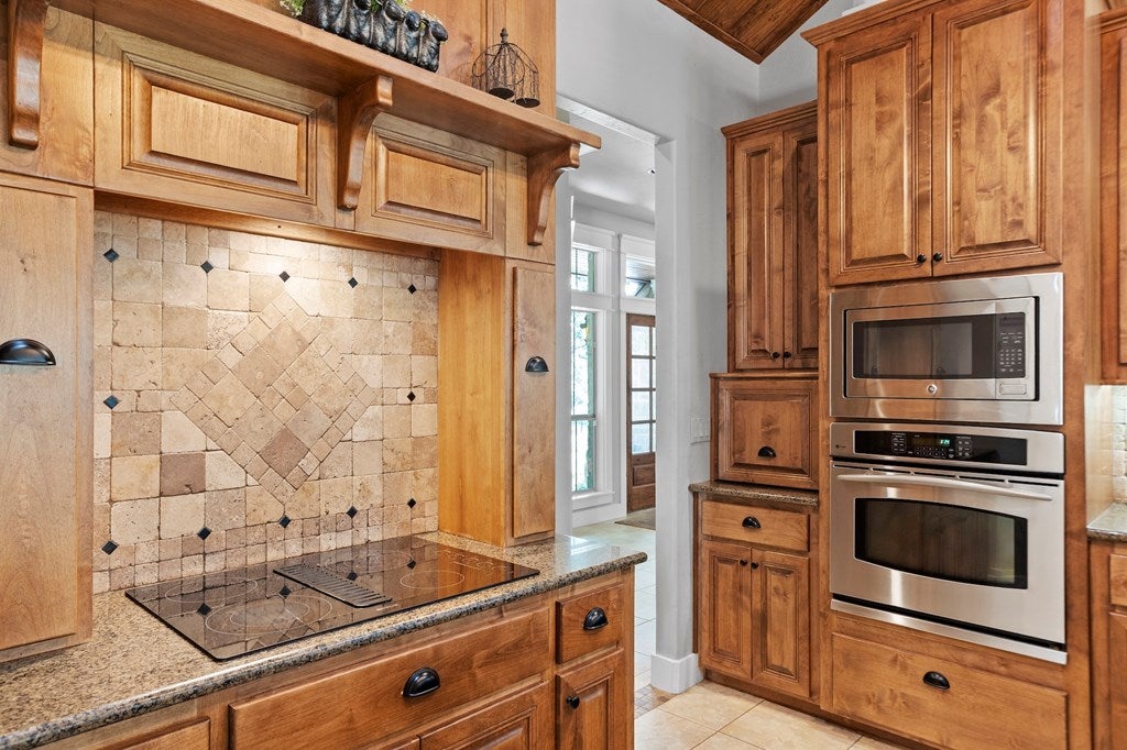 Boerne, Texas, 78006, United States, 3 Bedrooms Bedrooms, ,3 BathroomsBathrooms,Residential,Active,1945311