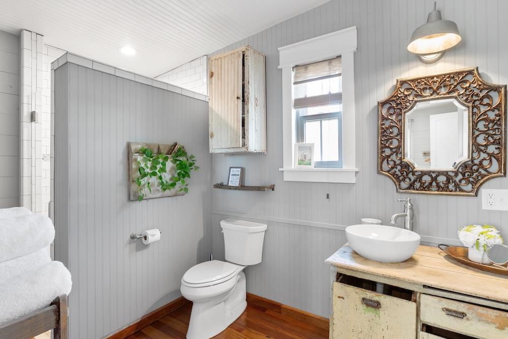 Fredericksburg, Texas, 78624, United States, ,3 BathroomsBathrooms,Residential,Active,1764458