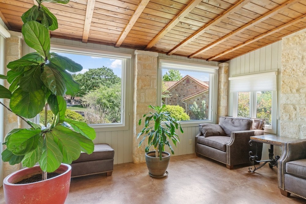 Fredericksburg, Texas, 78624, United States, 3 Bedrooms Bedrooms, ,5 BathroomsBathrooms,Residential,Active,1820474