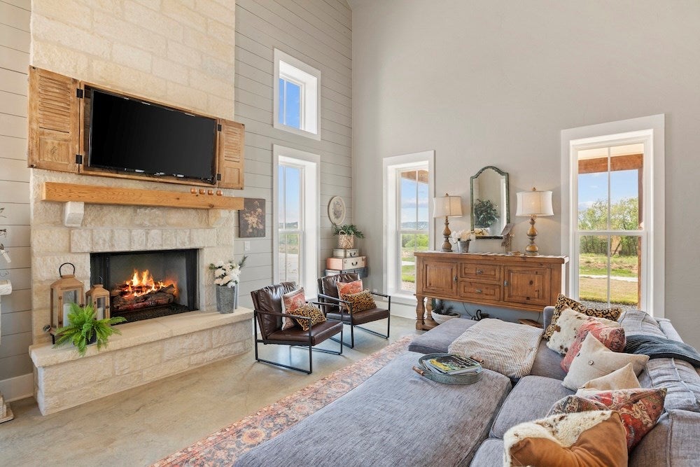 Doss, Texas, 78618, United States, 3 Bedrooms Bedrooms, ,3 BathroomsBathrooms,Residential,Active,2016696