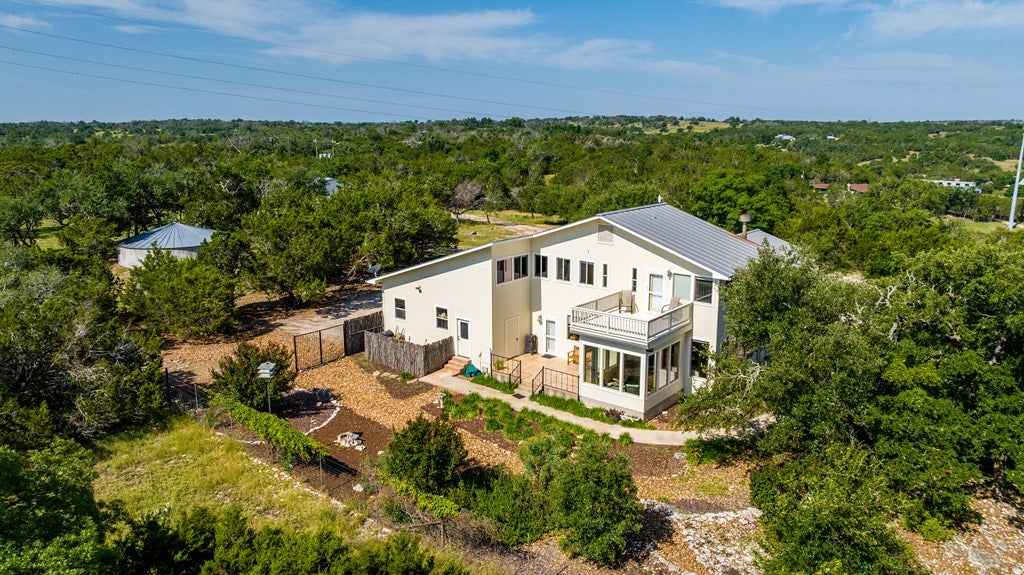 Fredericksburg, Texas, 78624, United States, 3 Bedrooms Bedrooms, ,4 BathroomsBathrooms,Residential,Active,1849215