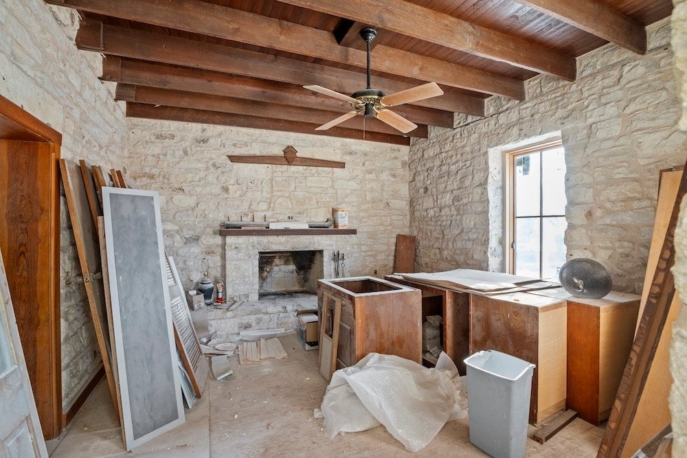 Fredericksburg, Texas, 78624, United States, 3 Bedrooms Bedrooms, ,4 BathroomsBathrooms,Residential,Active,1741684