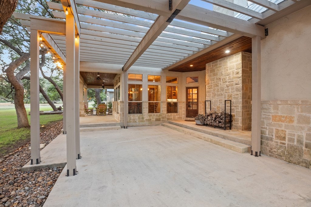 Boerne, Texas, 78006, United States, 3 Bedrooms Bedrooms, ,3 BathroomsBathrooms,Residential,Active,1945311