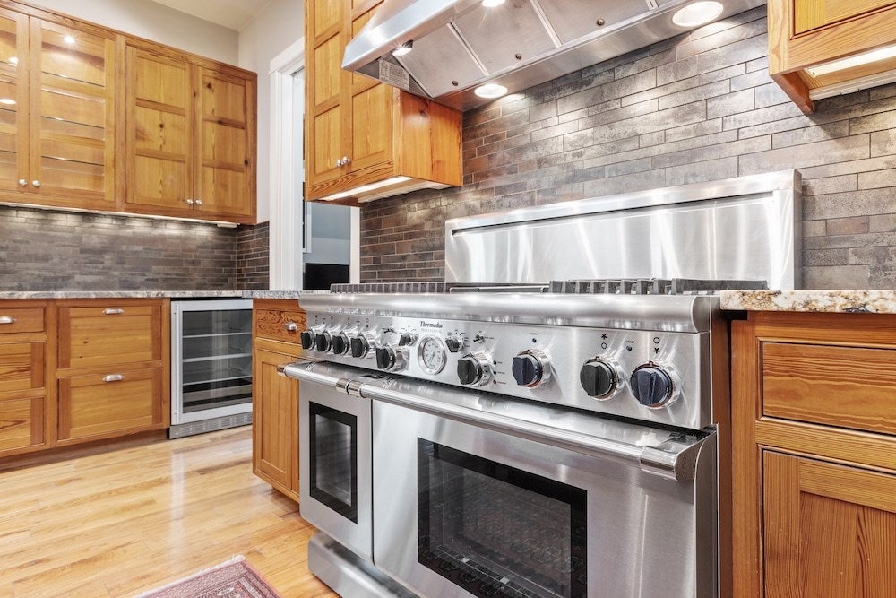 Fredericksburg, Texas, 78624, United States, 3 Bedrooms Bedrooms, ,5 BathroomsBathrooms,Residential,Active,1820474