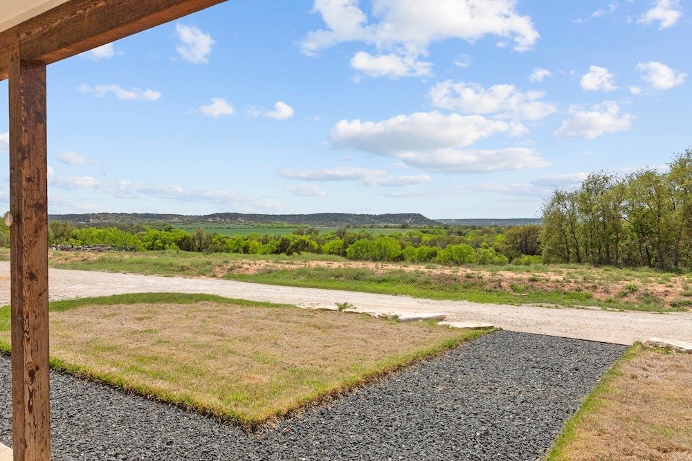 Doss, Texas, 78618, United States, 3 Bedrooms Bedrooms, ,3 BathroomsBathrooms,Residential,Active,2016696