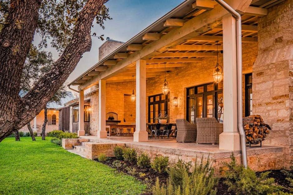 Fredericksburg, Texas, 78624, United States, 3 Bedrooms Bedrooms, ,4 BathroomsBathrooms,Residential,Active,1992222