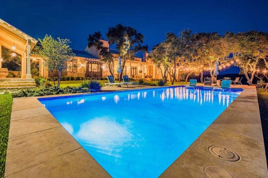 Fredericksburg, Texas, 78624, United States, 3 Bedrooms Bedrooms, ,4 BathroomsBathrooms,Residential,Active,1992222