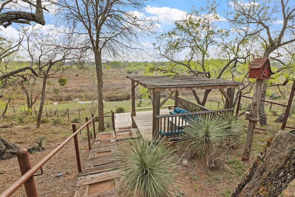 Fredericksburg, Texas, 78624, United States, ,3 BathroomsBathrooms,Residential,Active,1764458