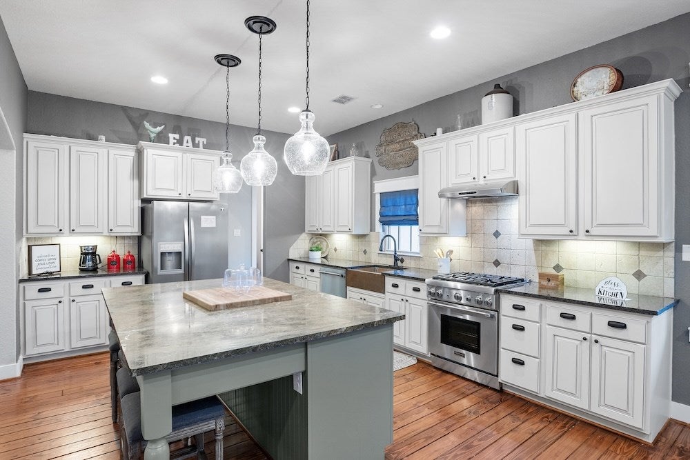 Fredericksburg, Texas, 78624, United States, ,3 BathroomsBathrooms,Residential,Active,1764458