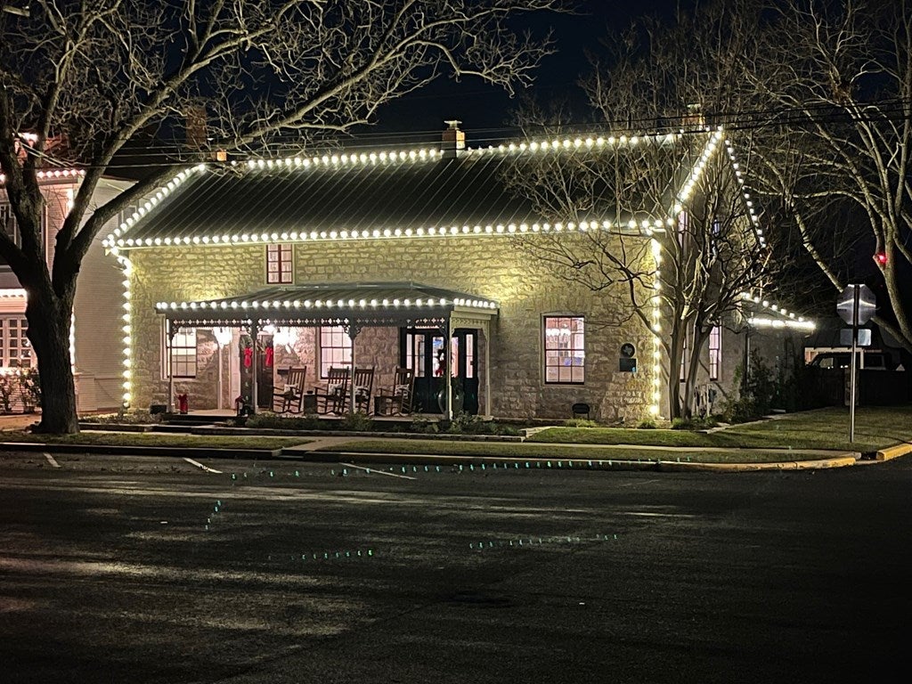 Fredericksburg, Texas, 78624, United States, ,3 BathroomsBathrooms,Residential,Active,1741571