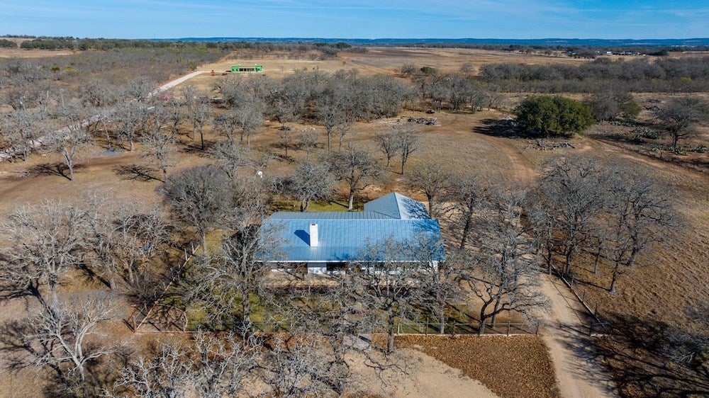 Fredericksburg, Texas, 78624, United States, 3 Bedrooms Bedrooms, ,3 BathroomsBathrooms,Residential,Active,1733951