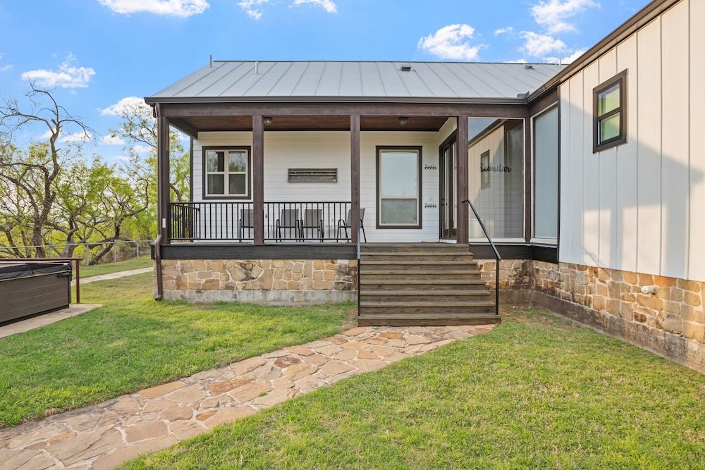Fredericksburg, Texas, 78624, United States, ,3 BathroomsBathrooms,Residential,Active,1764458