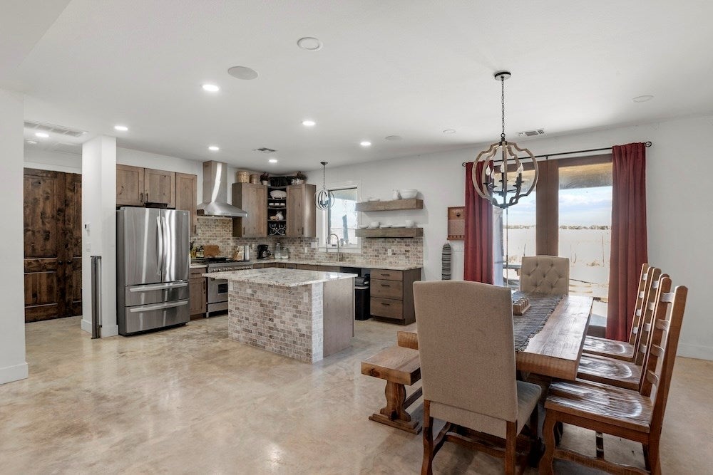 Fredericksburg, Texas, 78624, United States, 3 Bedrooms Bedrooms, ,4 BathroomsBathrooms,Residential,Active,1741684