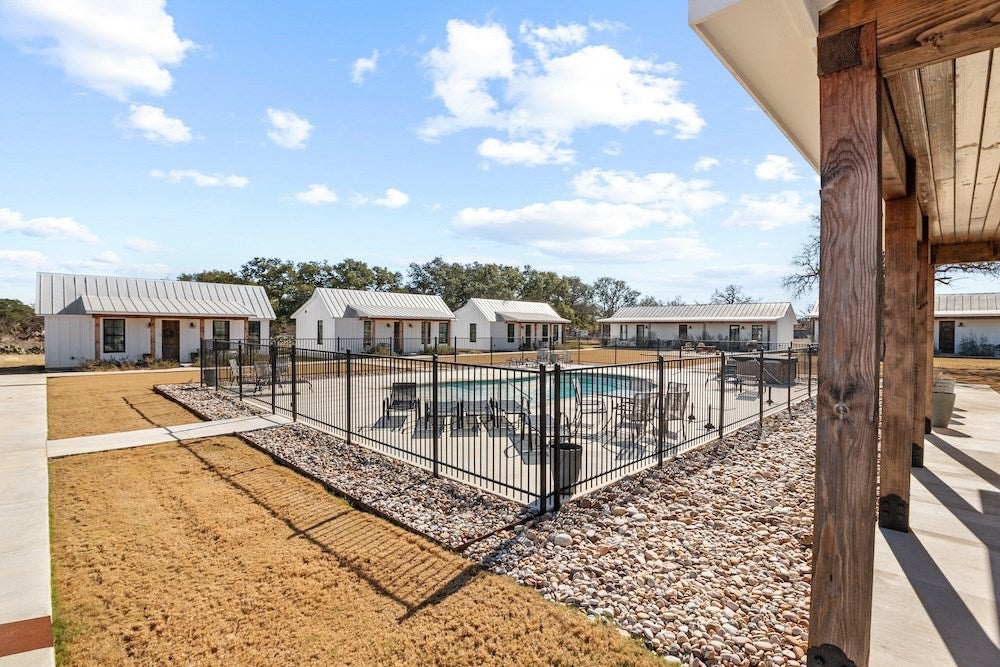 Fredericksburg, Texas, 78624, United States, 3 Bedrooms Bedrooms, ,3 BathroomsBathrooms,Residential,Active,1733951